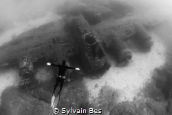 This is th B17, at Calvi (Corse - France).
The maximum d... by Sylvain Bes 